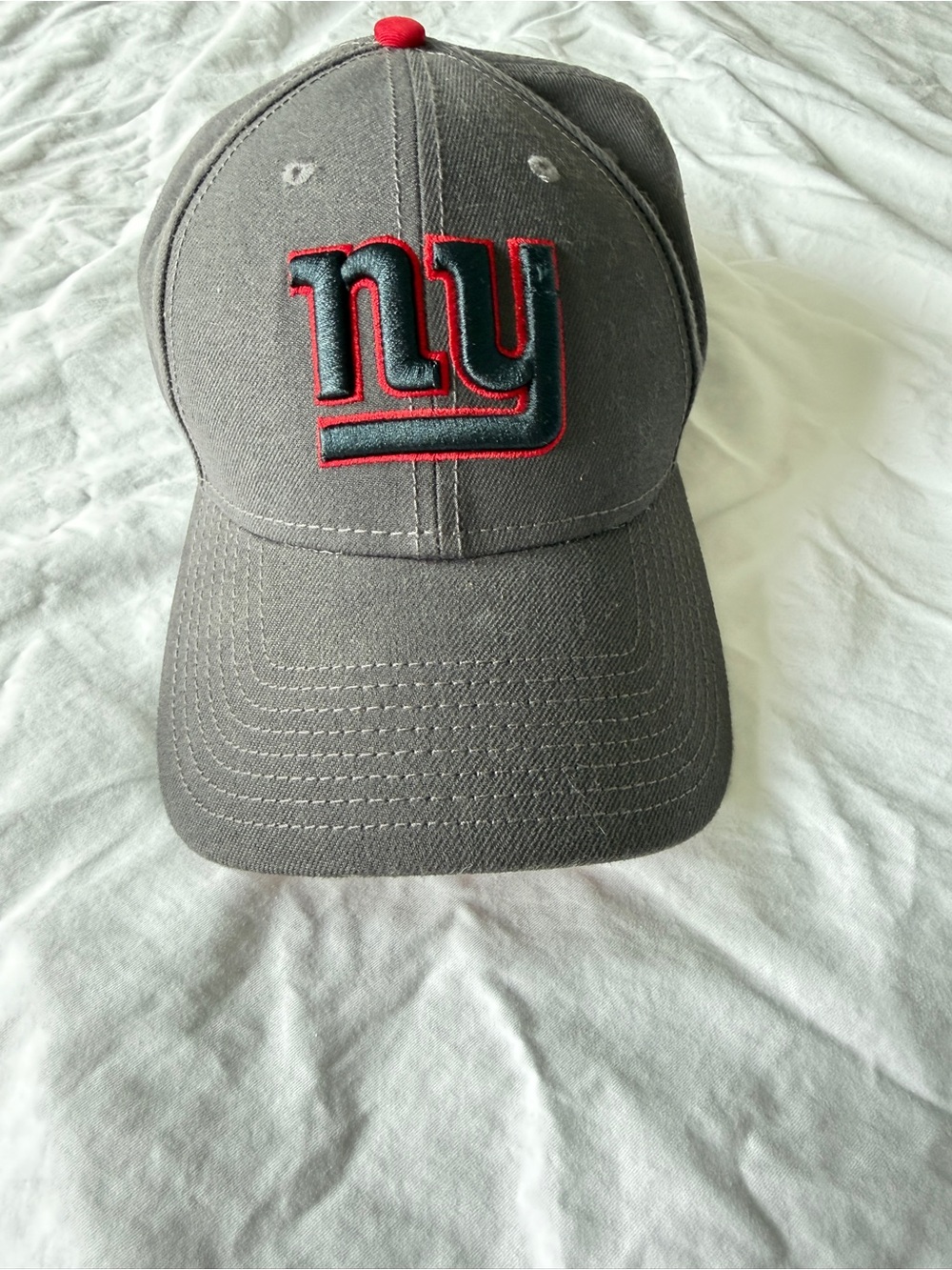 New Era Gray and Red NFL 9FORTY Interior Baseball Cap